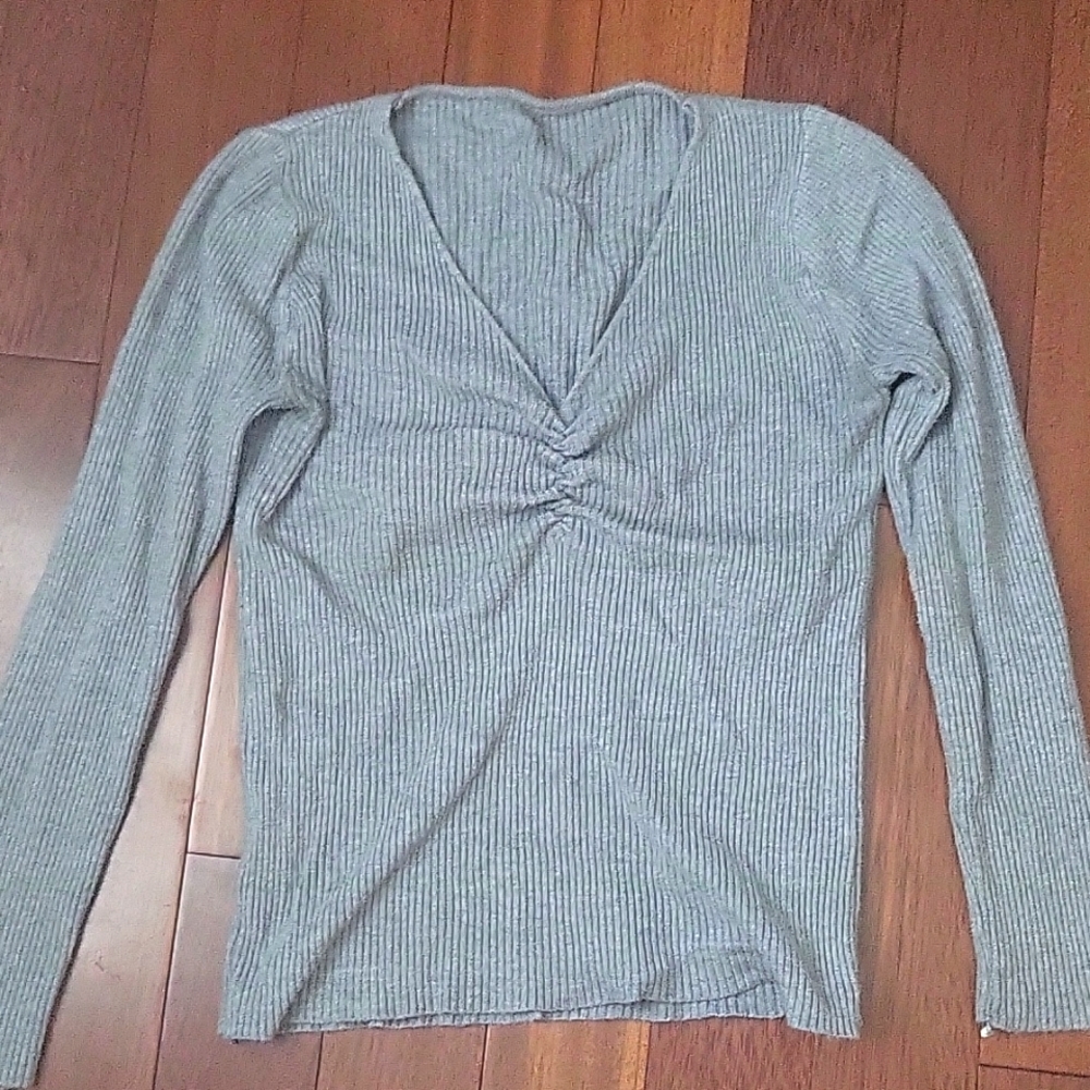 YesStyle Shinsei V-Neck Ribbed Knit Top